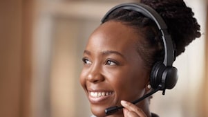 Shell pecten image on petrol pump
