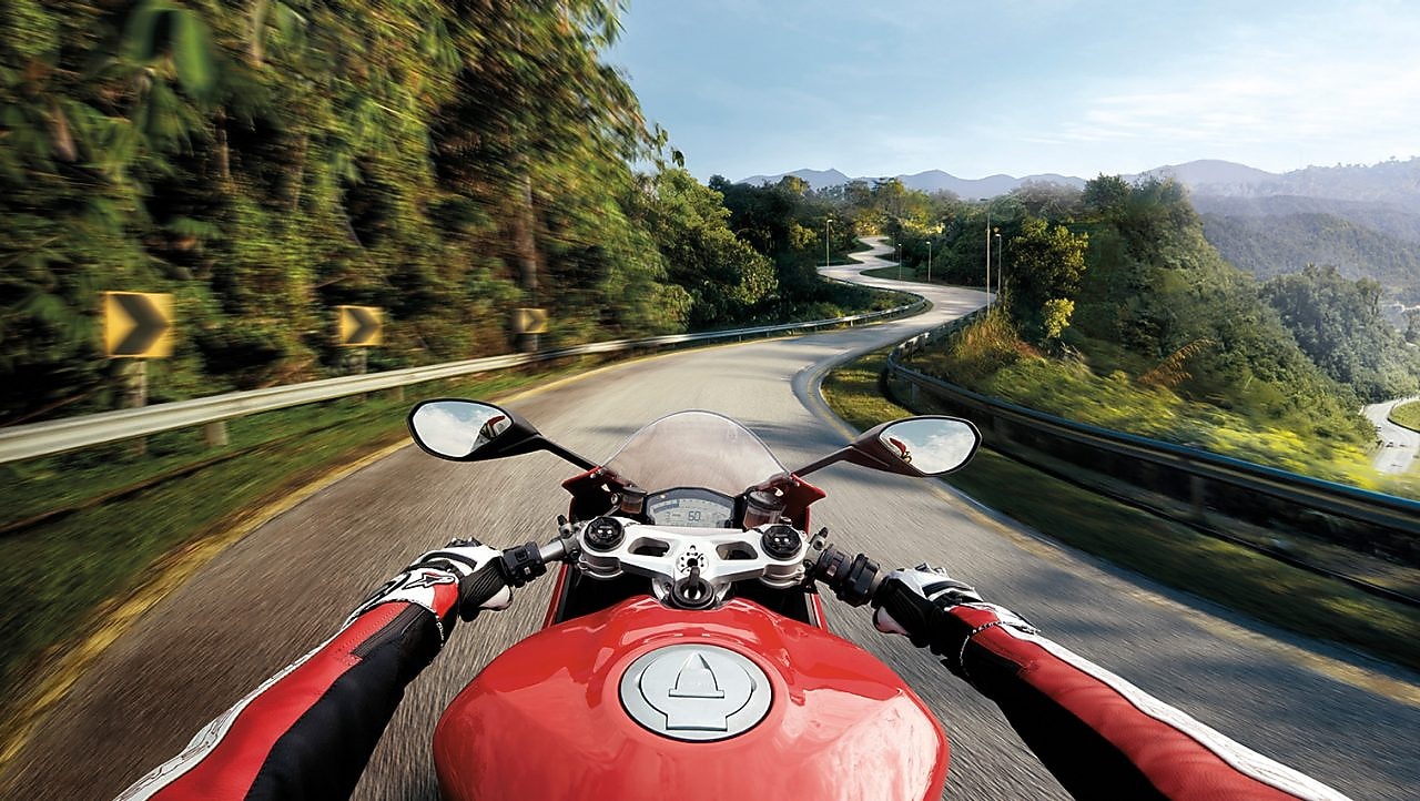 Shell Advance motorcycle engine oils