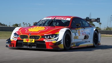 Shell Helix car engine oils